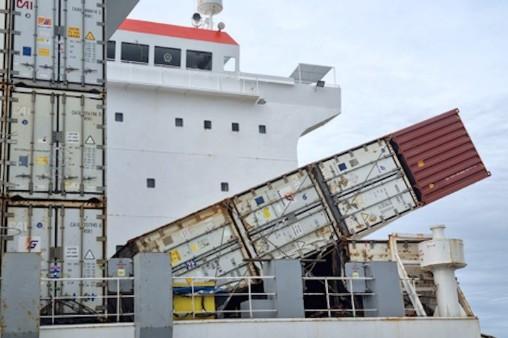 UK Probe Focuses on Cargo Securing After Containers Go Overboard in the English Channel