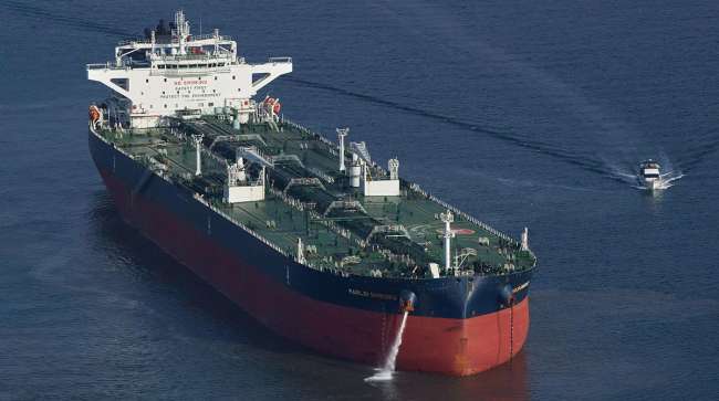 Oil Tanker Rates Jump as US Push Into Venezuela Shifts Flows