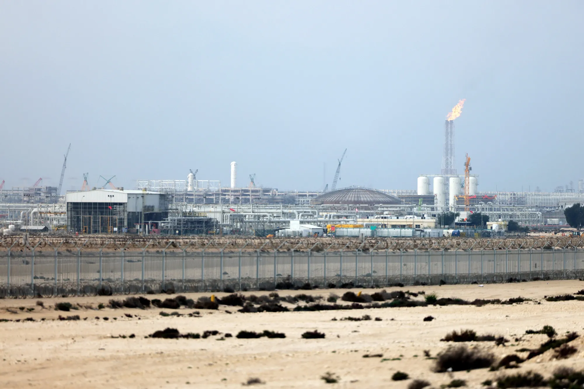 Qatar Extends Force Majeure on LNG Supply Through Mid-June