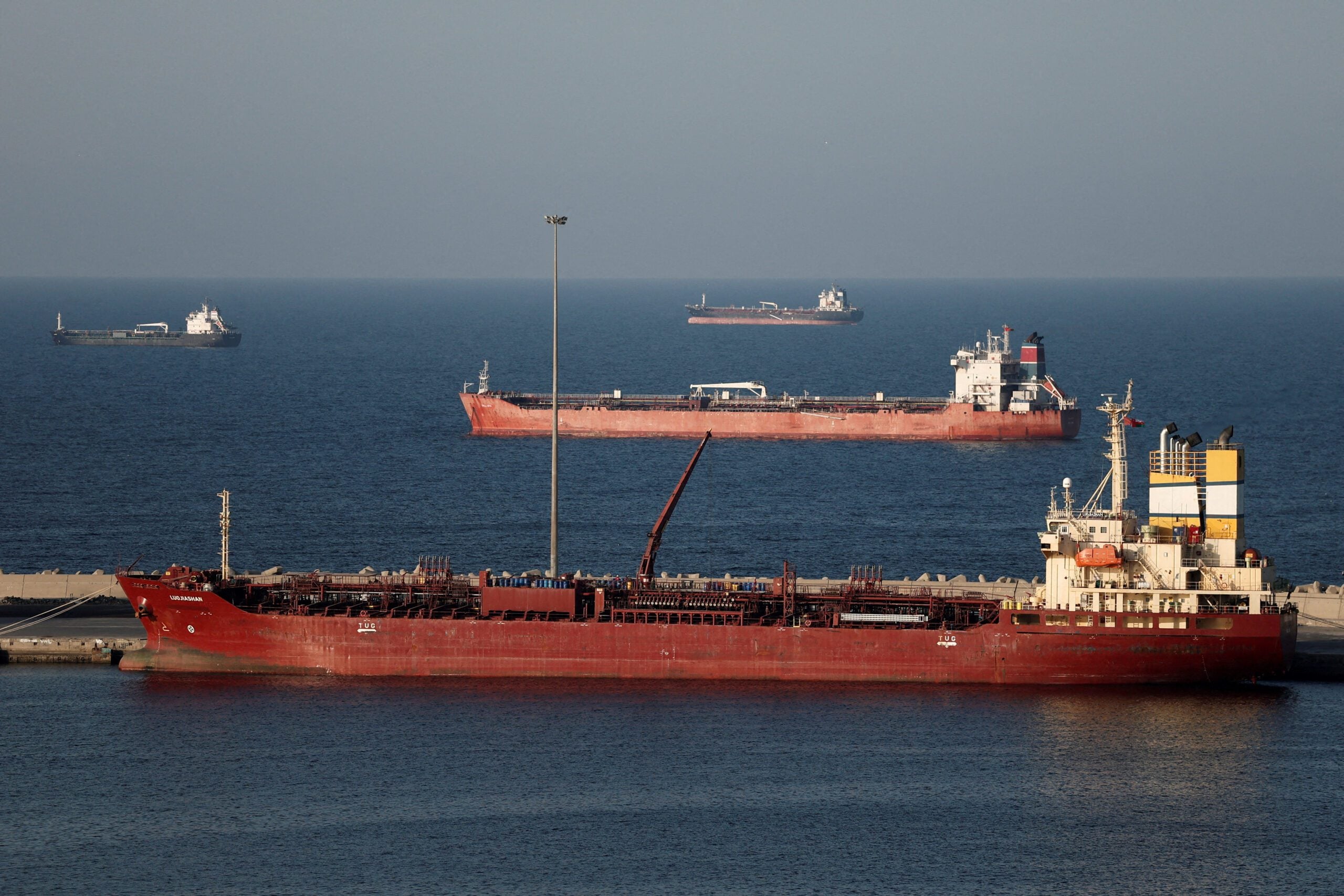 Aramco Ramped East-West Pipeline to Maximum as Hormuz Shipping Crisis Deepened