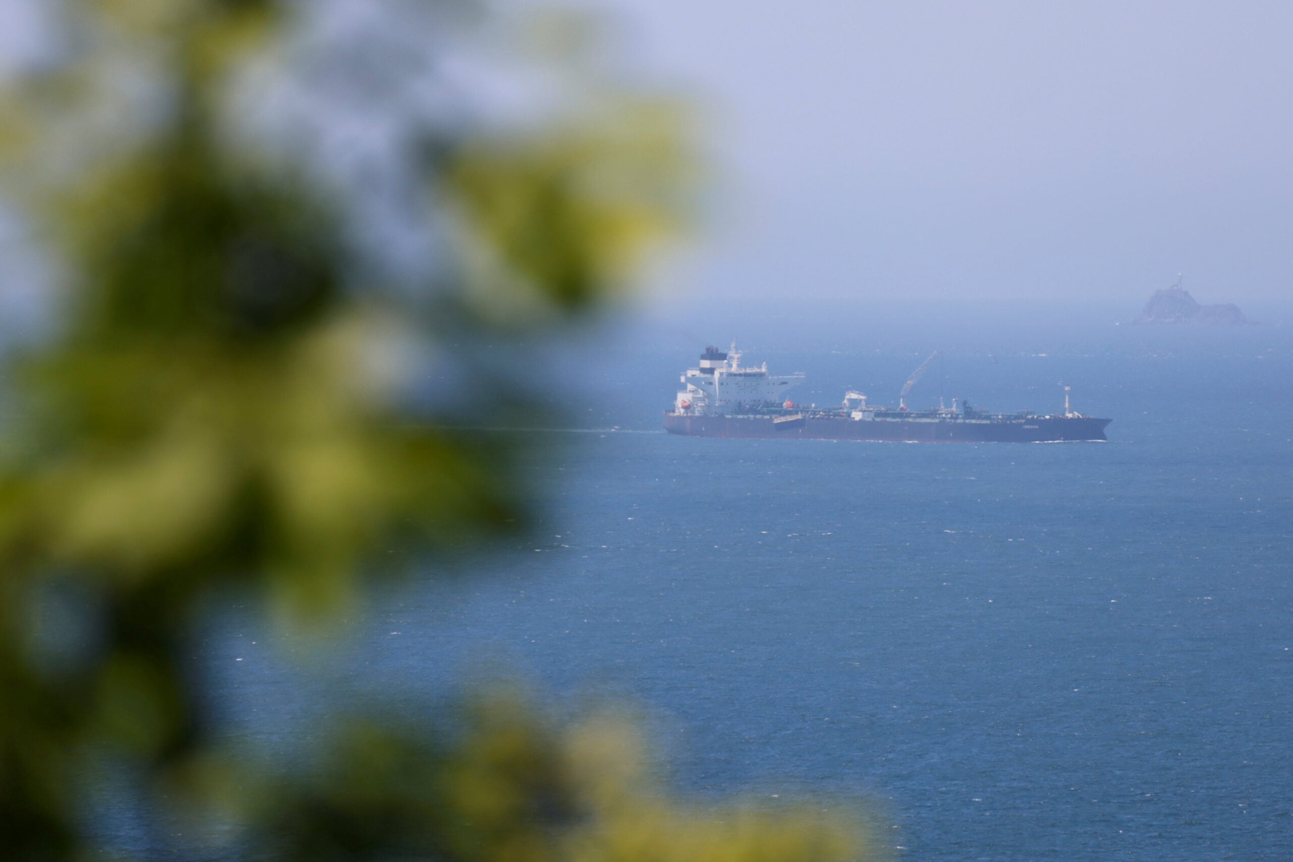 China-Linked Supertanker Makes Rare Strait of Hormuz Transit Ahead of Trump-Xi Summit