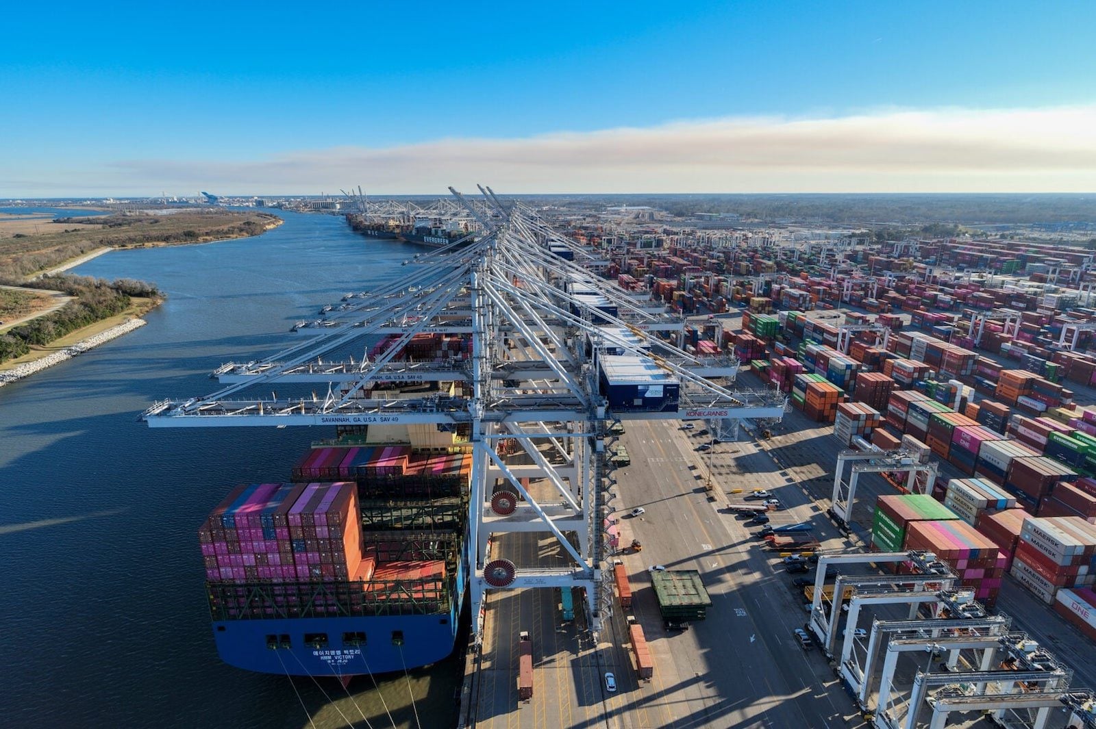 Georgia Ports Container Volumes Slip as Savannah Expansion Push Continues photo
