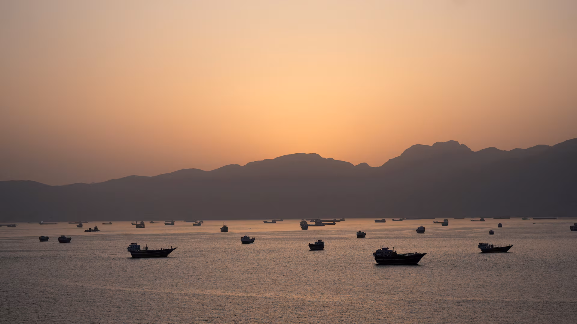 More Stranded Oil Tankers Exit Hormuz, Adding to Global Supply