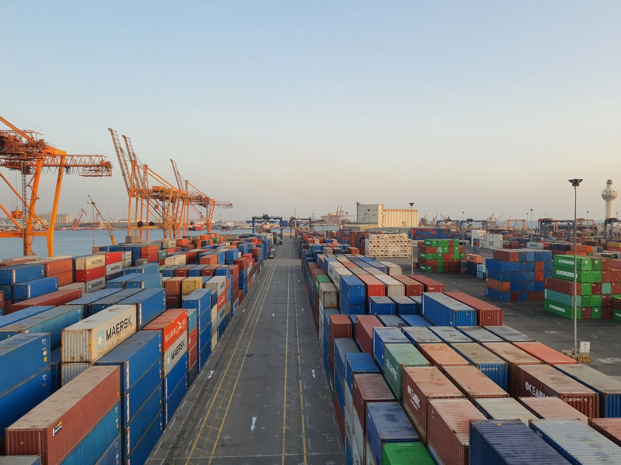 Lawmakers Reintroduce $10 Billion Bill to Advance Clean Shipping in the U.S.