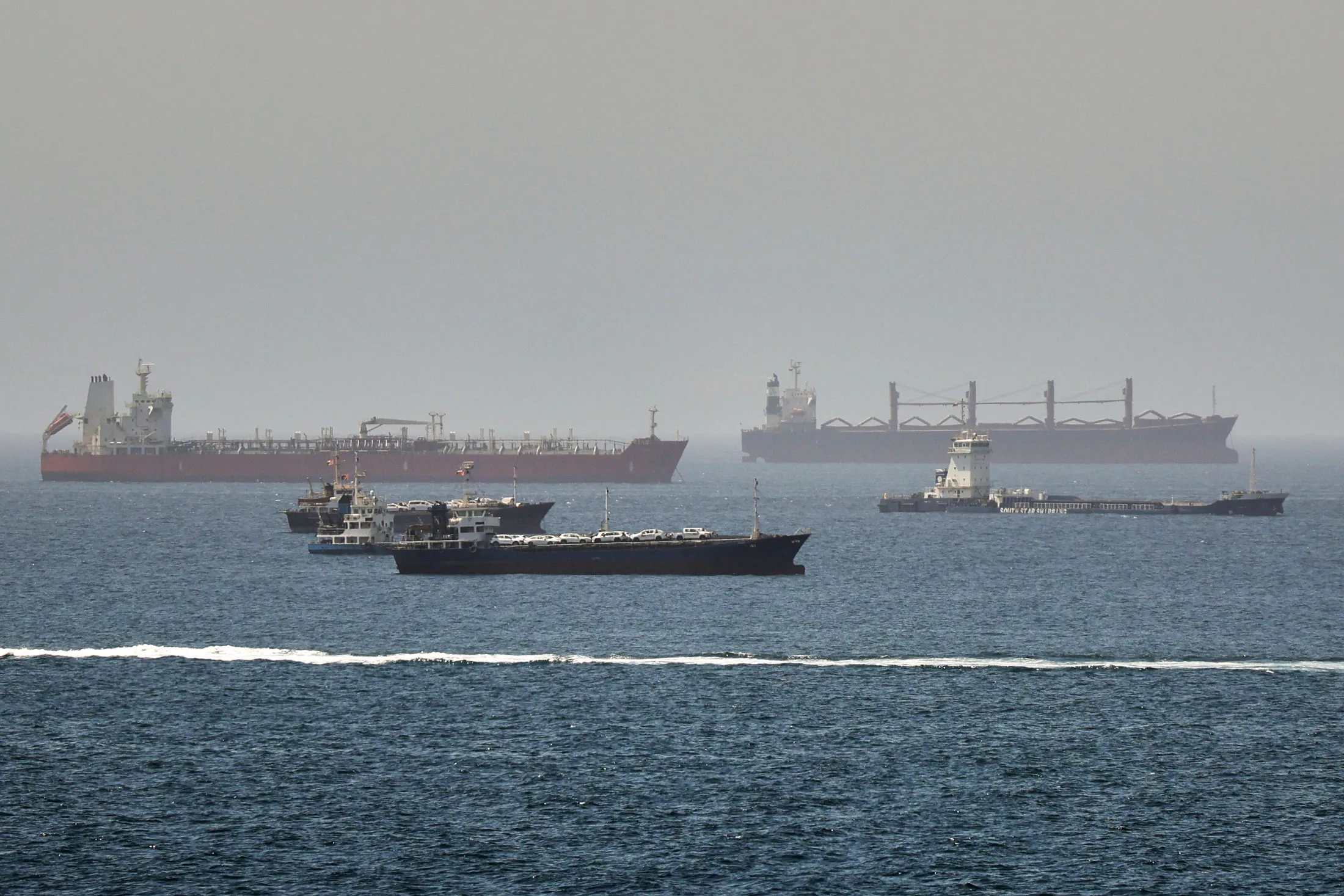 China Urges ‘Unimpeded Passage’ of Hormuz as Fee Chatter Mounts photo