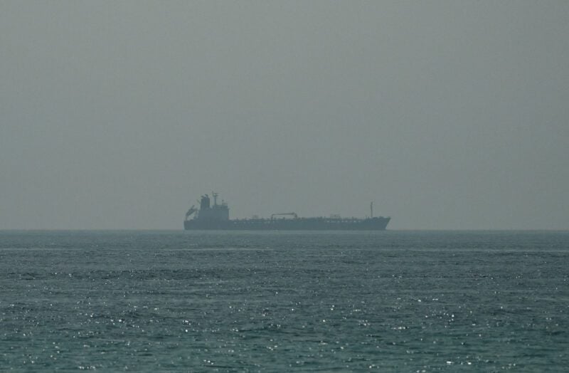 U.S. Launches Fourth Wave of Strikes Against Iran as Hormuz Shipping Crisis Deepens photo