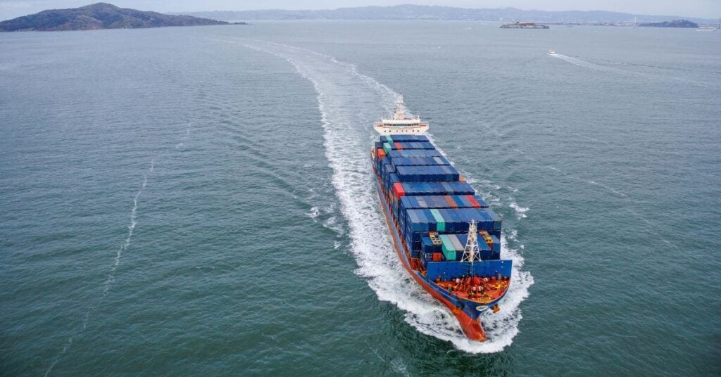 IMO Council Reaffirms Freedom of Navigation, Condemns Attacks on Commercial Shipping photo