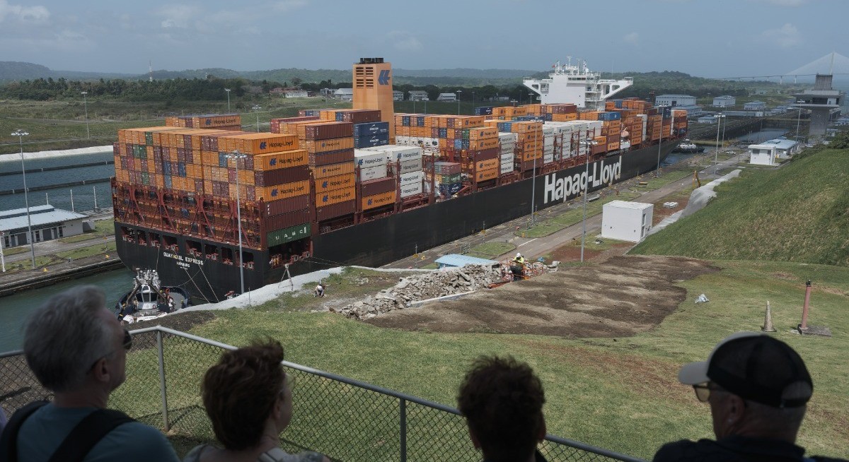 Global Trade Faces Fresh Test as Panama Canal Curbs Bookings