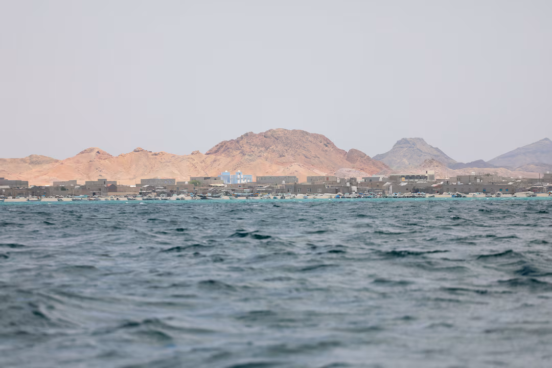 Two Chinese Supertankers With Saudi Oil Head to Bab el-Mandeb for Red Sea Exit