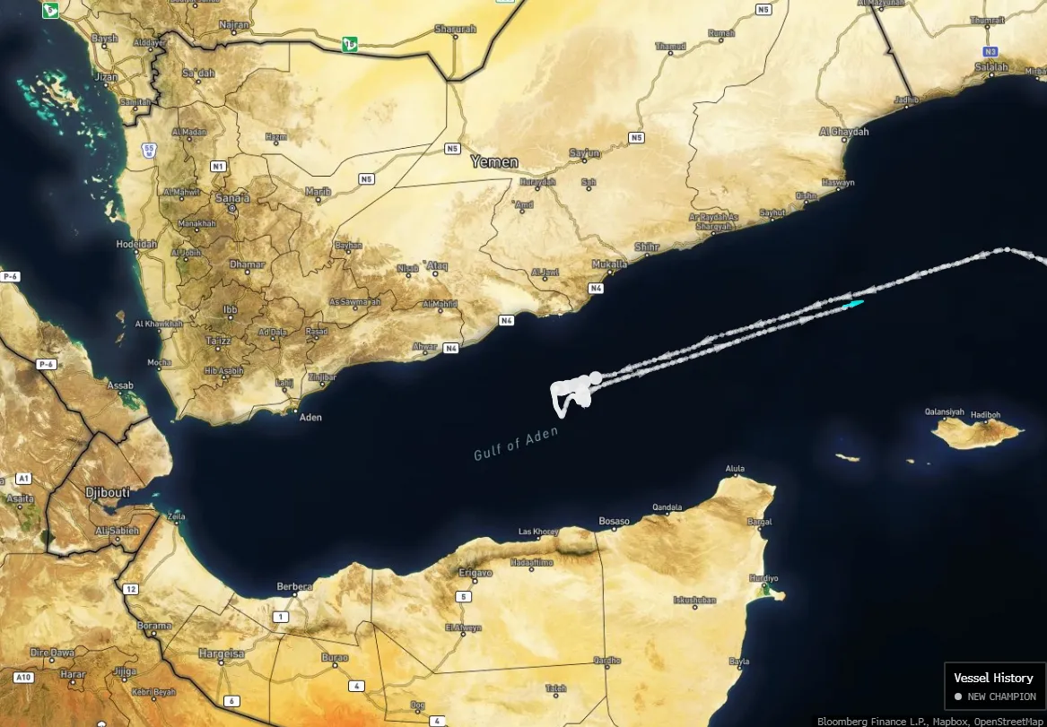 Saudi Arabia-Bound Supertanker U-Turns Before Houthi Chokepoint