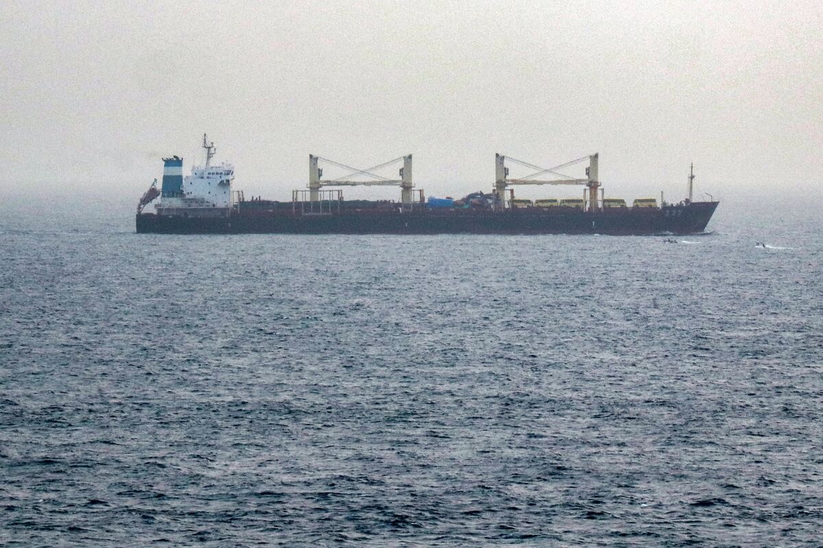 Saudi Ships Shun Red Sea Chokepoint for Rare Africa Journey