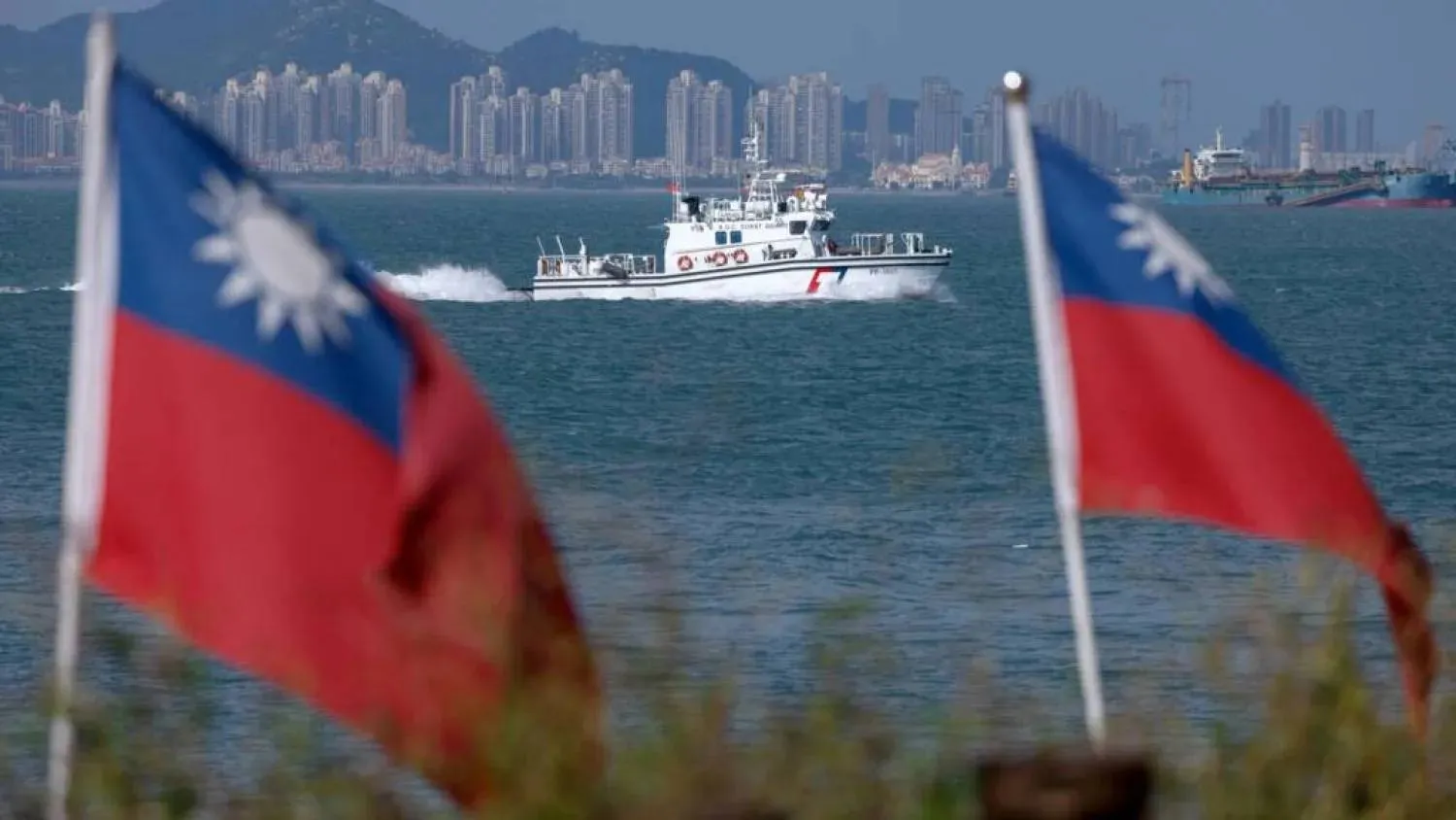 China Coast Guard Patrols Waters East of Taiwan, Angering Taipei
