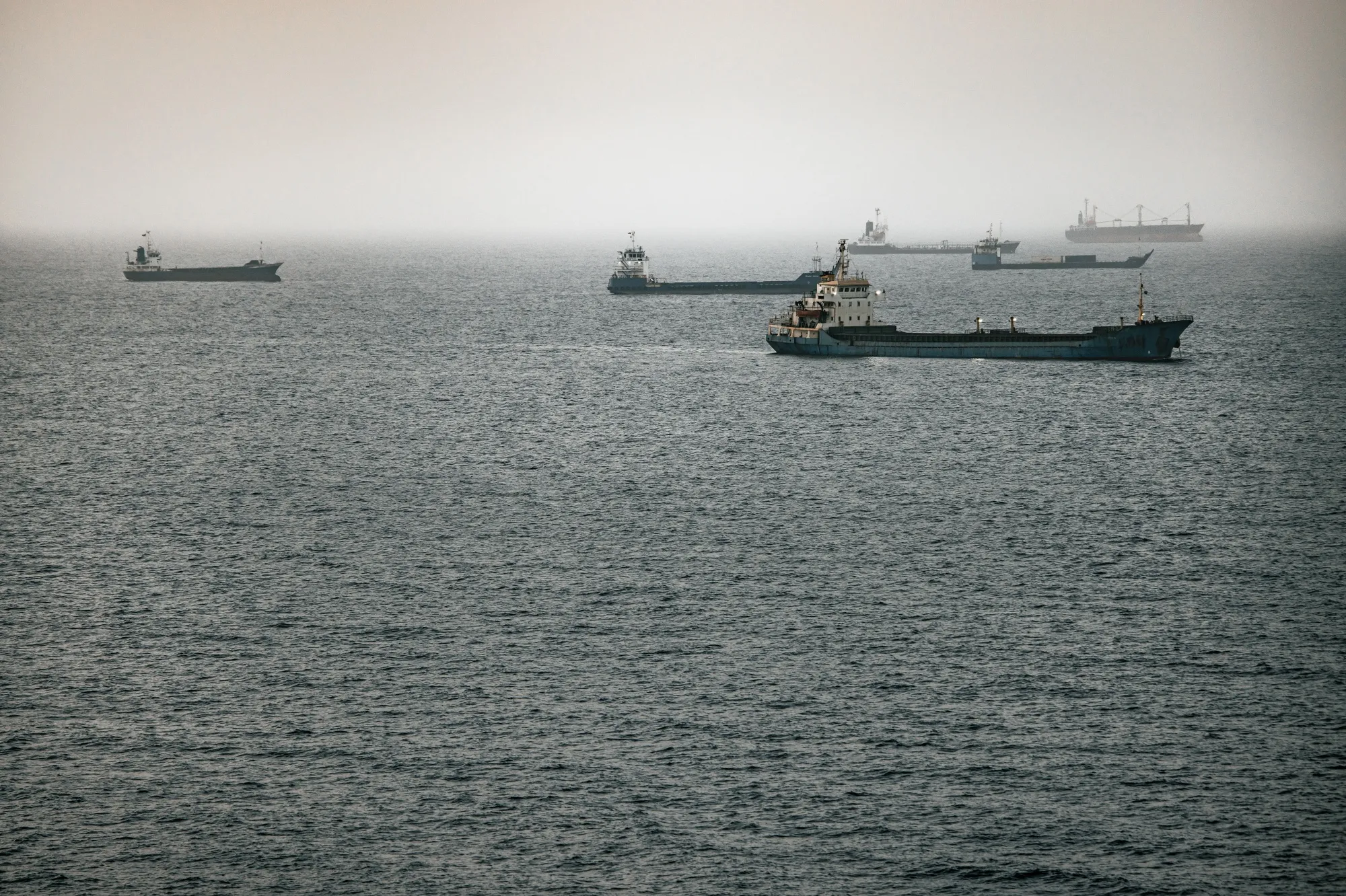 Dozens of Idling Iranian Oil Tankers Show US Blockade Is Working