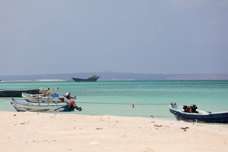 Four Crew Killed in Red Sea Attack While Missile Strike Reported in Gulf