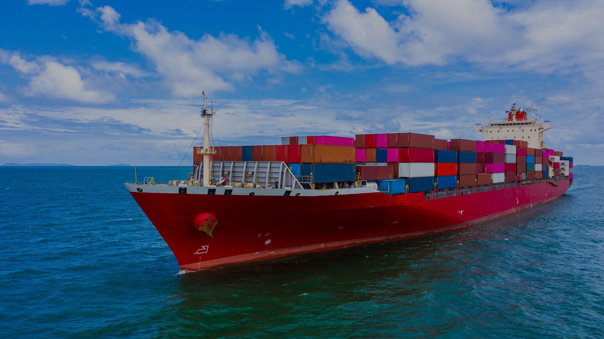 Container Rates Extend Gains as Carriers Tighten Transpacific Capacity