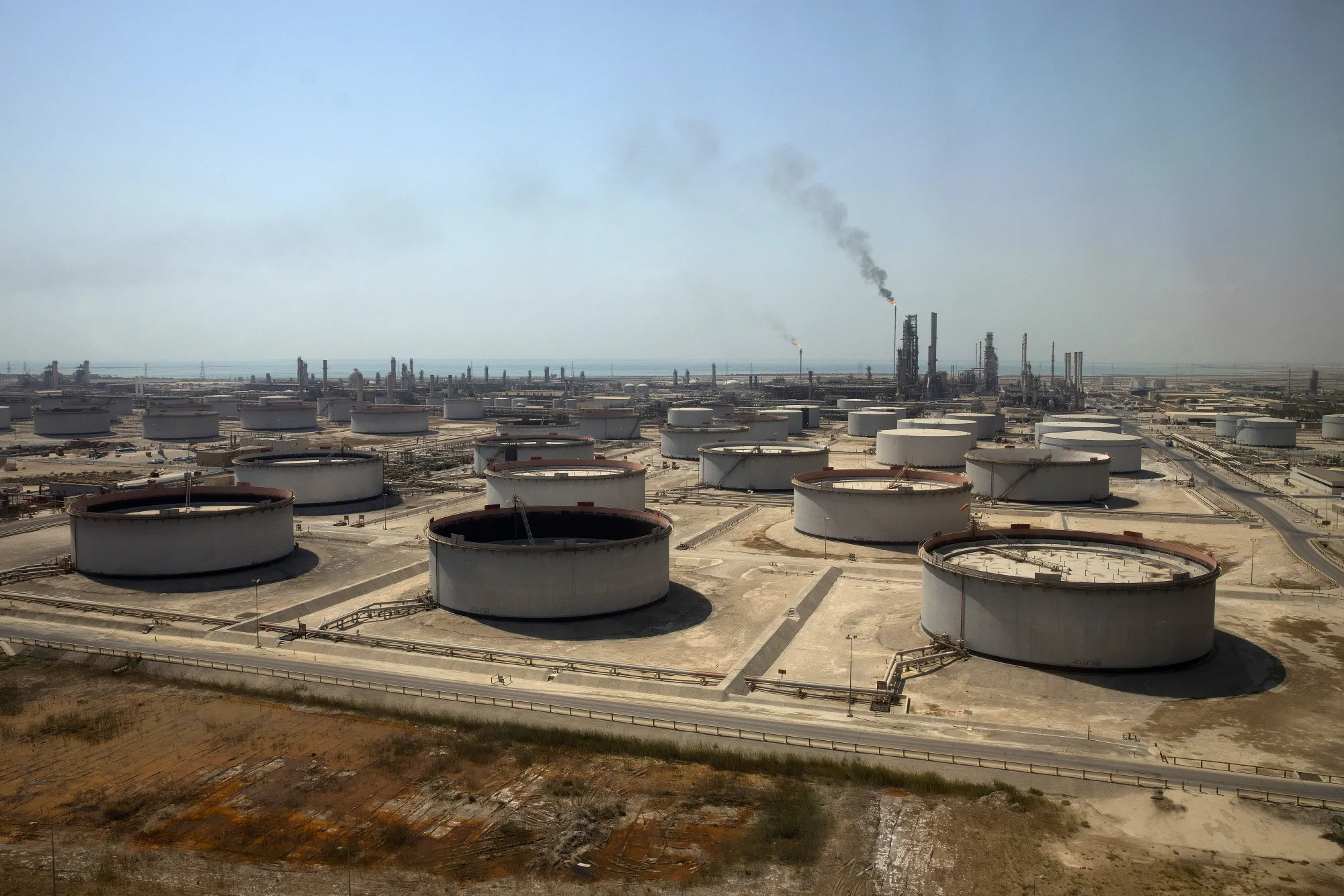 Saudis Offer to Sell Oil Near Oman, a Possible Sign They’re Sailing Dark Through Hormuz