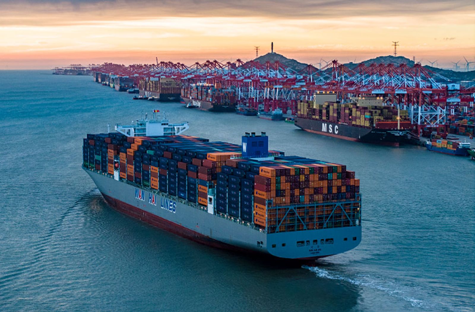 Transpacific Container Rates Surge as Carriers Cut Capacity