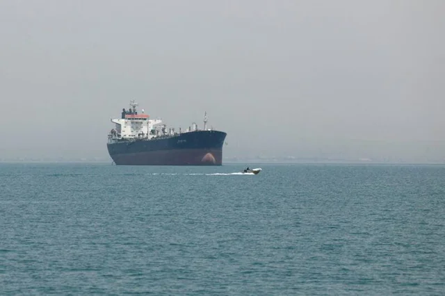 Trump Administration Claims Massive Oil Flows Through Hormuz But Industry Data Raises Questions