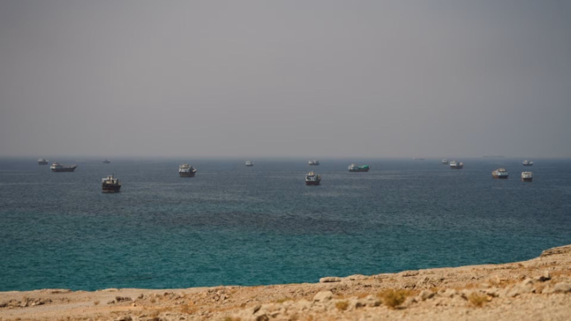 Hormuz Shipping Traffic in Single Digits, Data Shows