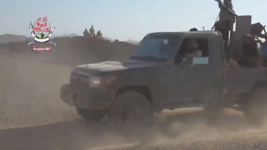 Houthis Attack Aden Airport as Fighting Intensifies in Yemen